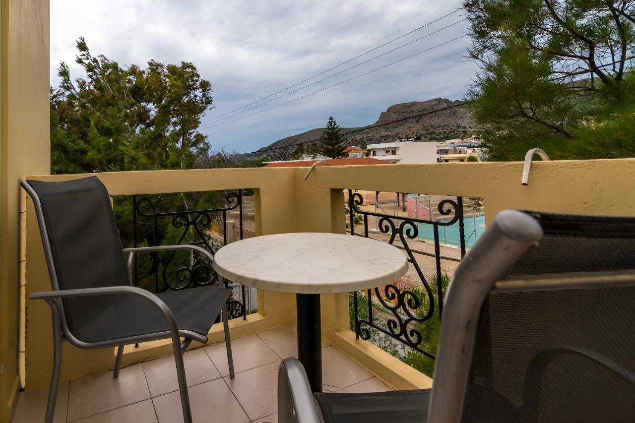 Mediterranean Sea Top Floor 팔라이오코라 외부 사진
