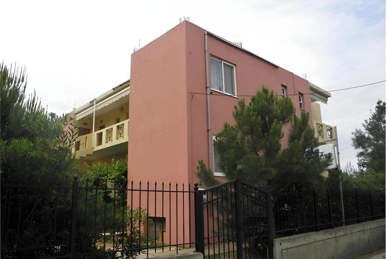 Mediterranean Sea Top Floor 팔라이오코라 외부 사진