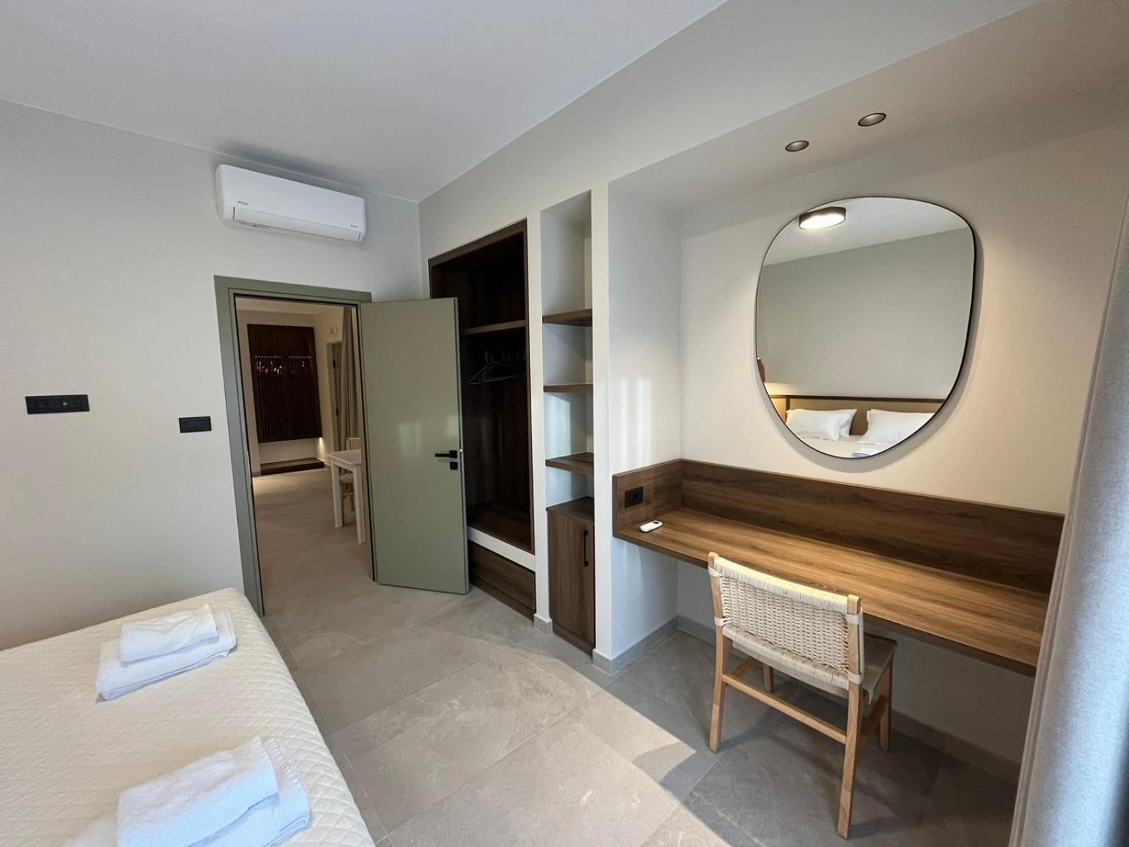 Mediterranean Sea Top Floor 팔라이오코라 외부 사진