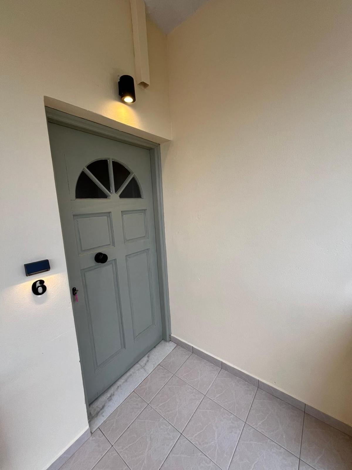 Mediterranean Sea Top Floor 팔라이오코라 외부 사진