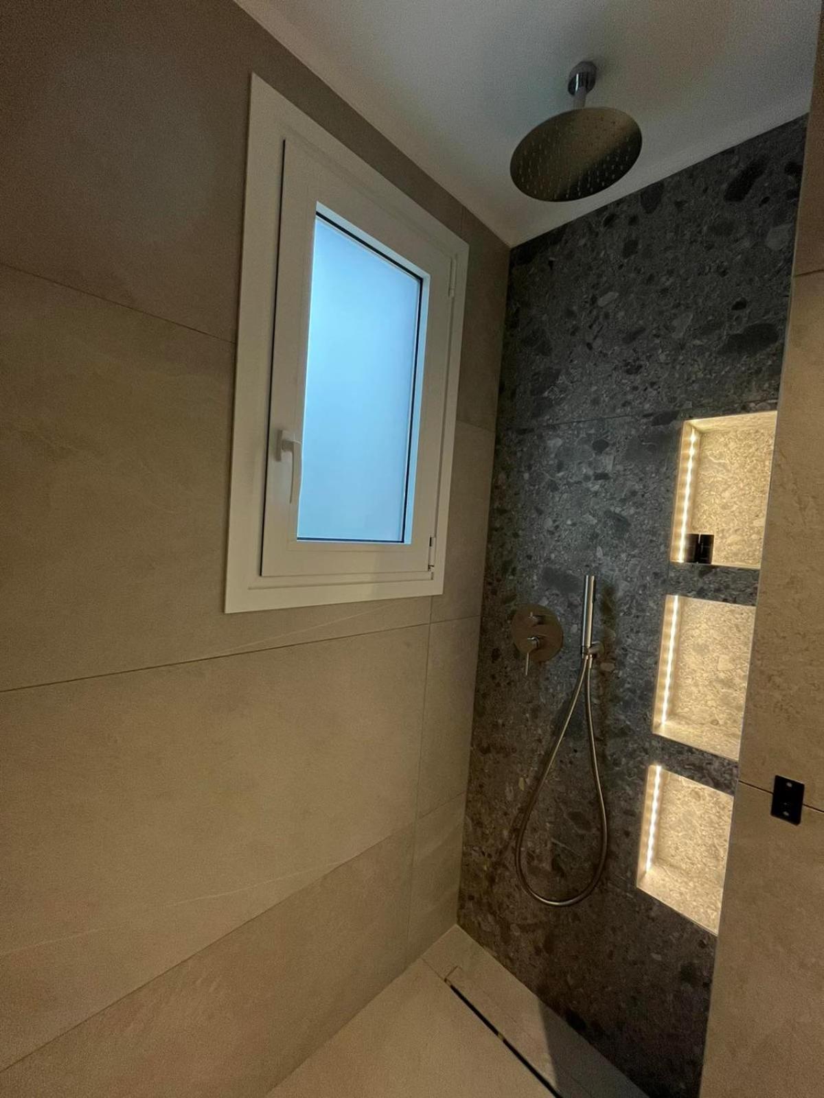 Mediterranean Sea Top Floor 팔라이오코라 외부 사진