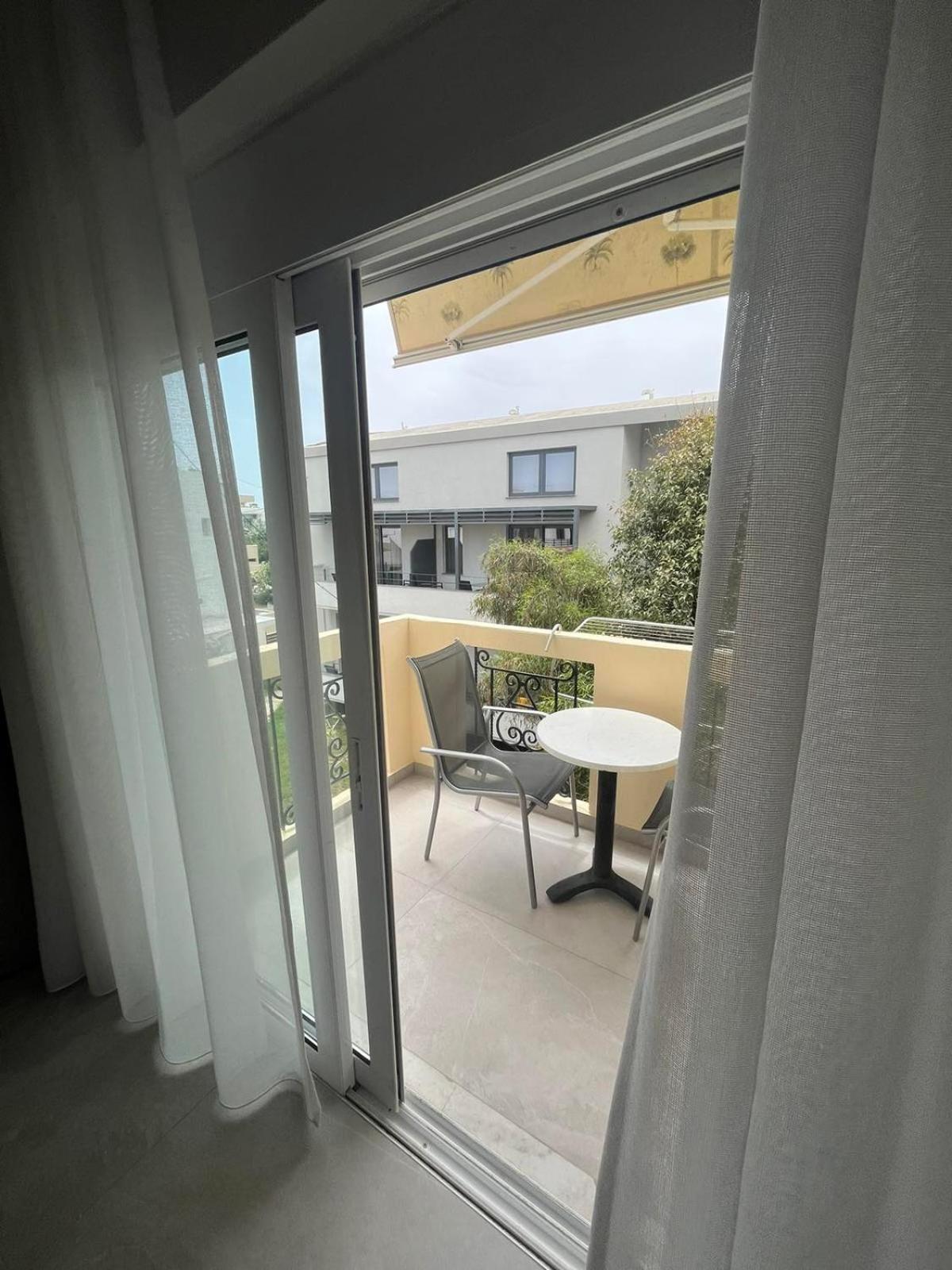 Mediterranean Sea Top Floor 팔라이오코라 외부 사진
